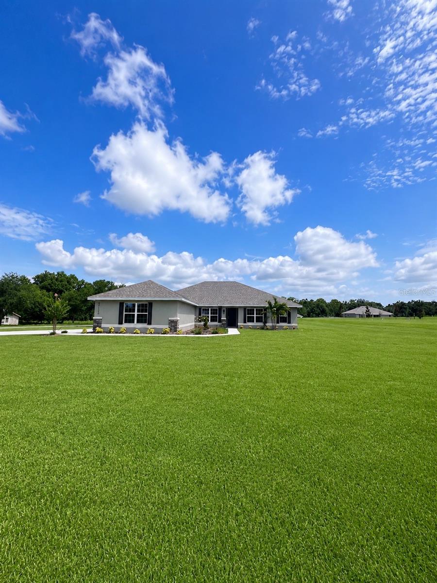 Photo of 37136 HIDDEN VIEW DADE CITY FL 33523