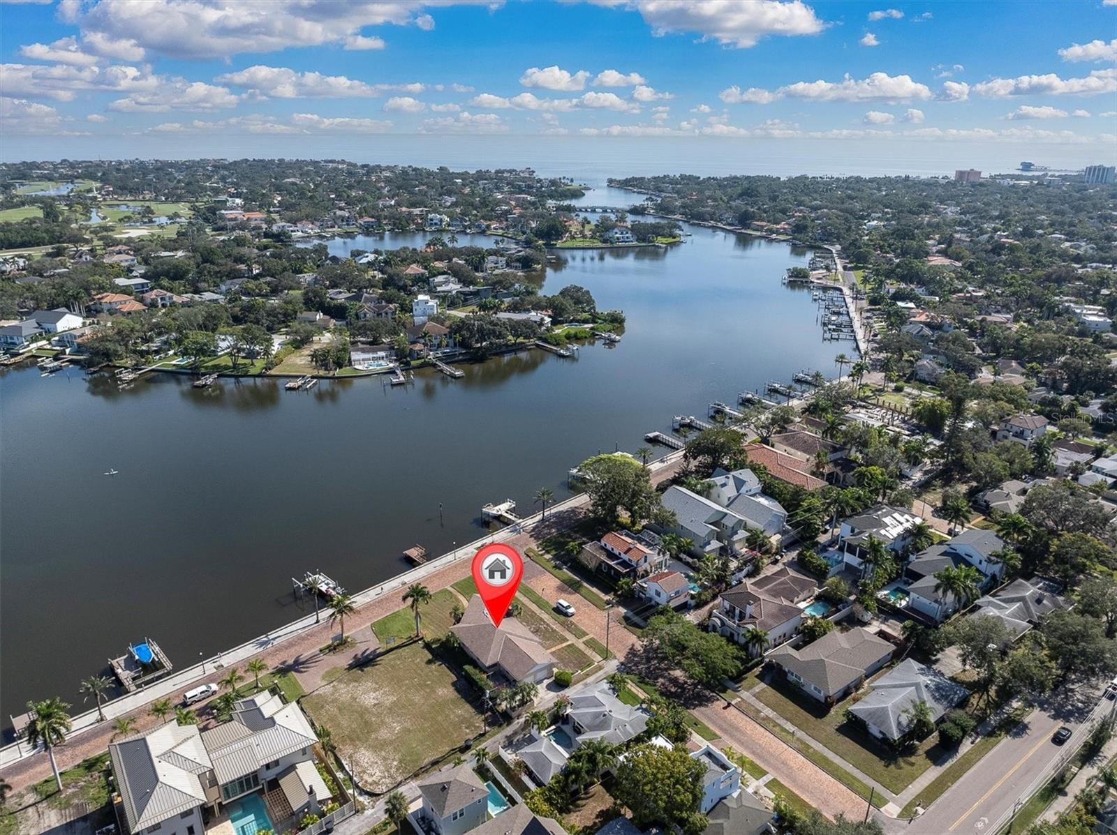 Photo of 2800 COFFEE POT BOULEVARD ST PETERSBURG FL 33704