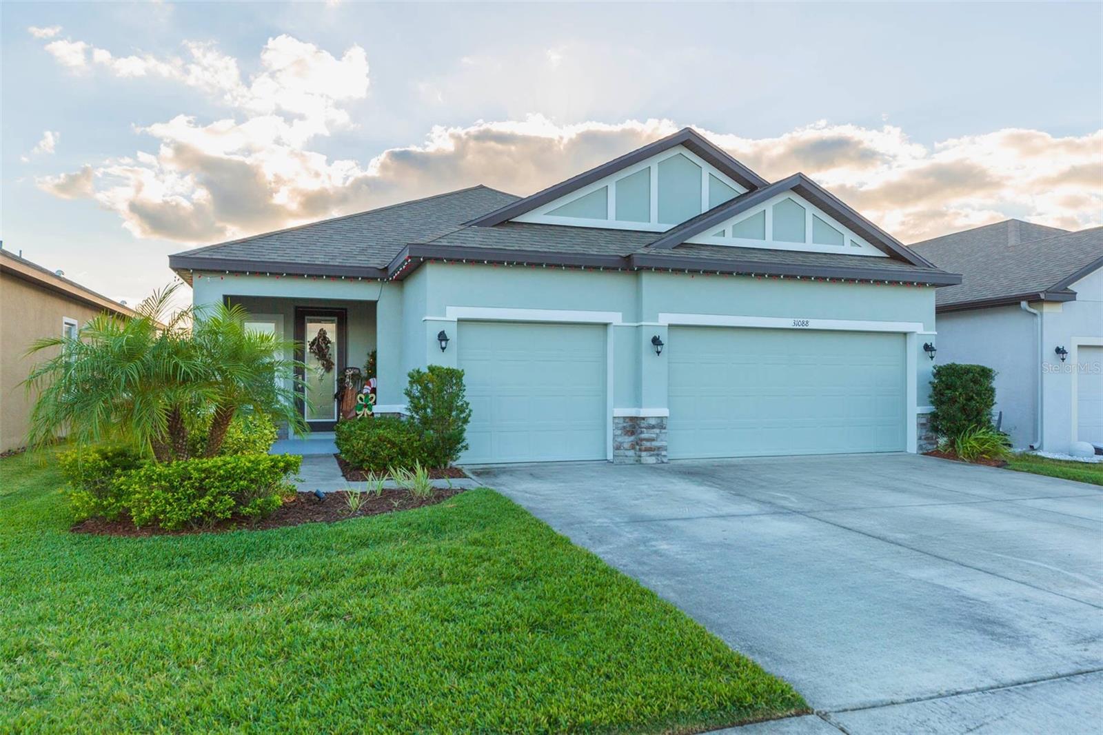 Photo of 31088 JAZZ LEAF PLACE SAN ANTONIO FL 33576