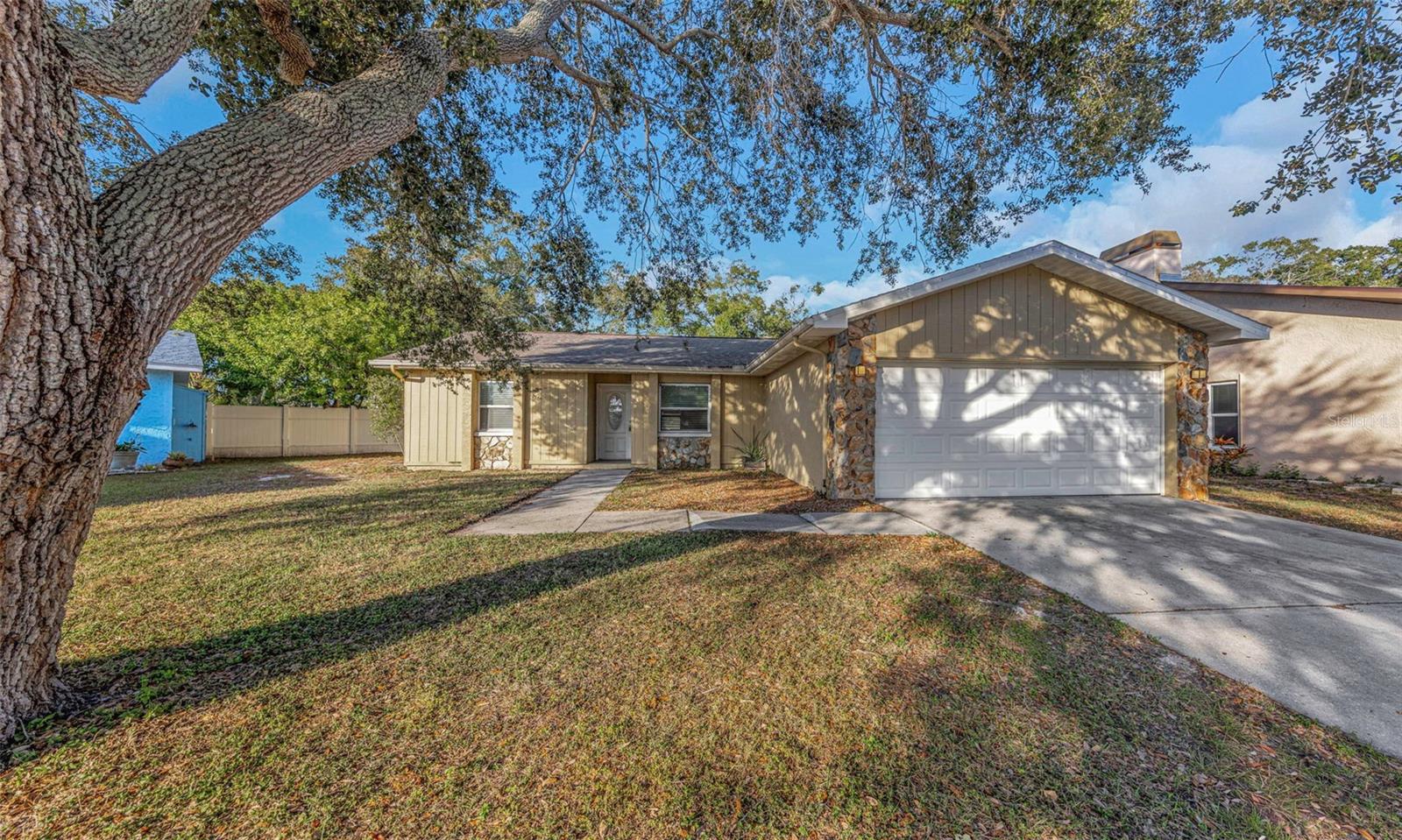 Photo of 224 WHISPER LAKE ROAD PALM HARBOR FL 34683