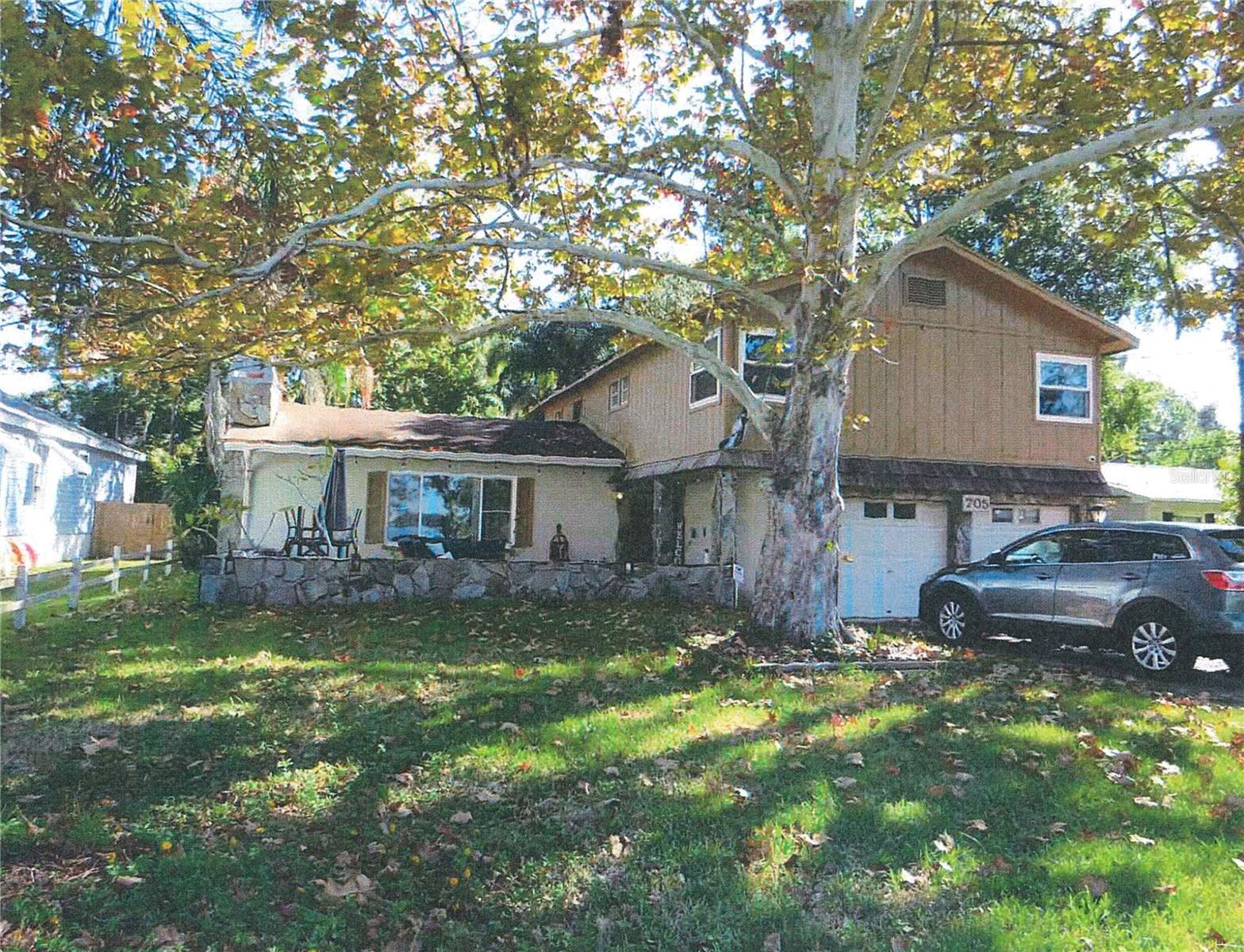 Photo of 705 SHORE DRIVE OLDSMAR FL 34677