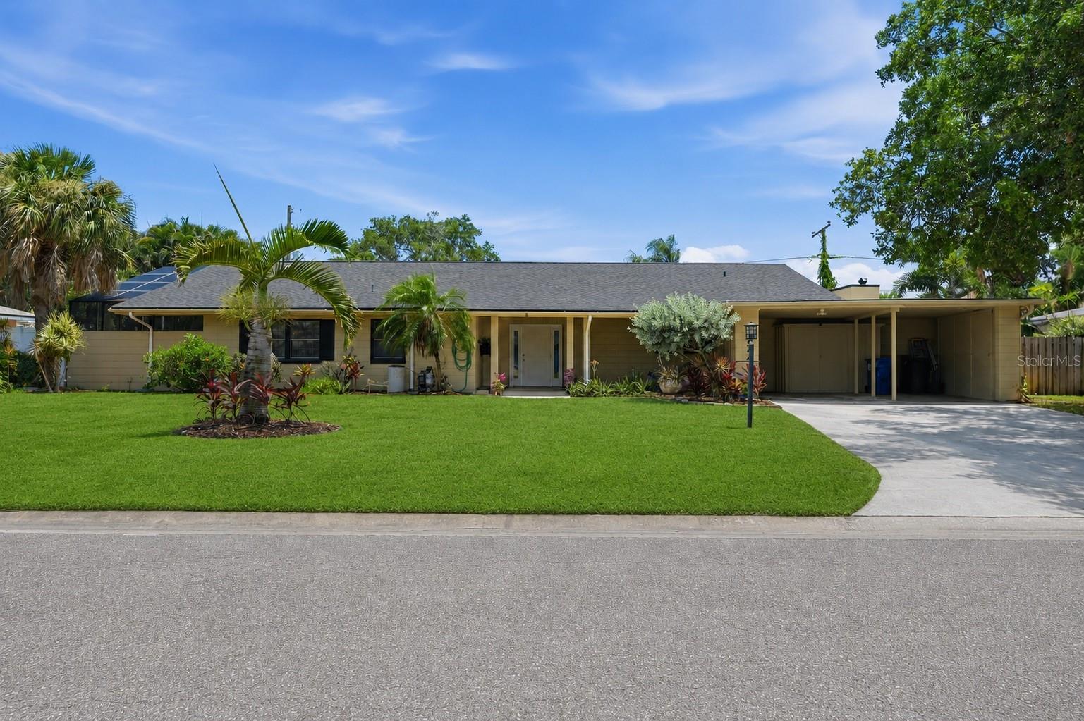 Photo of 3944 49TH AVENUE ST PETERSBURG FL 33711