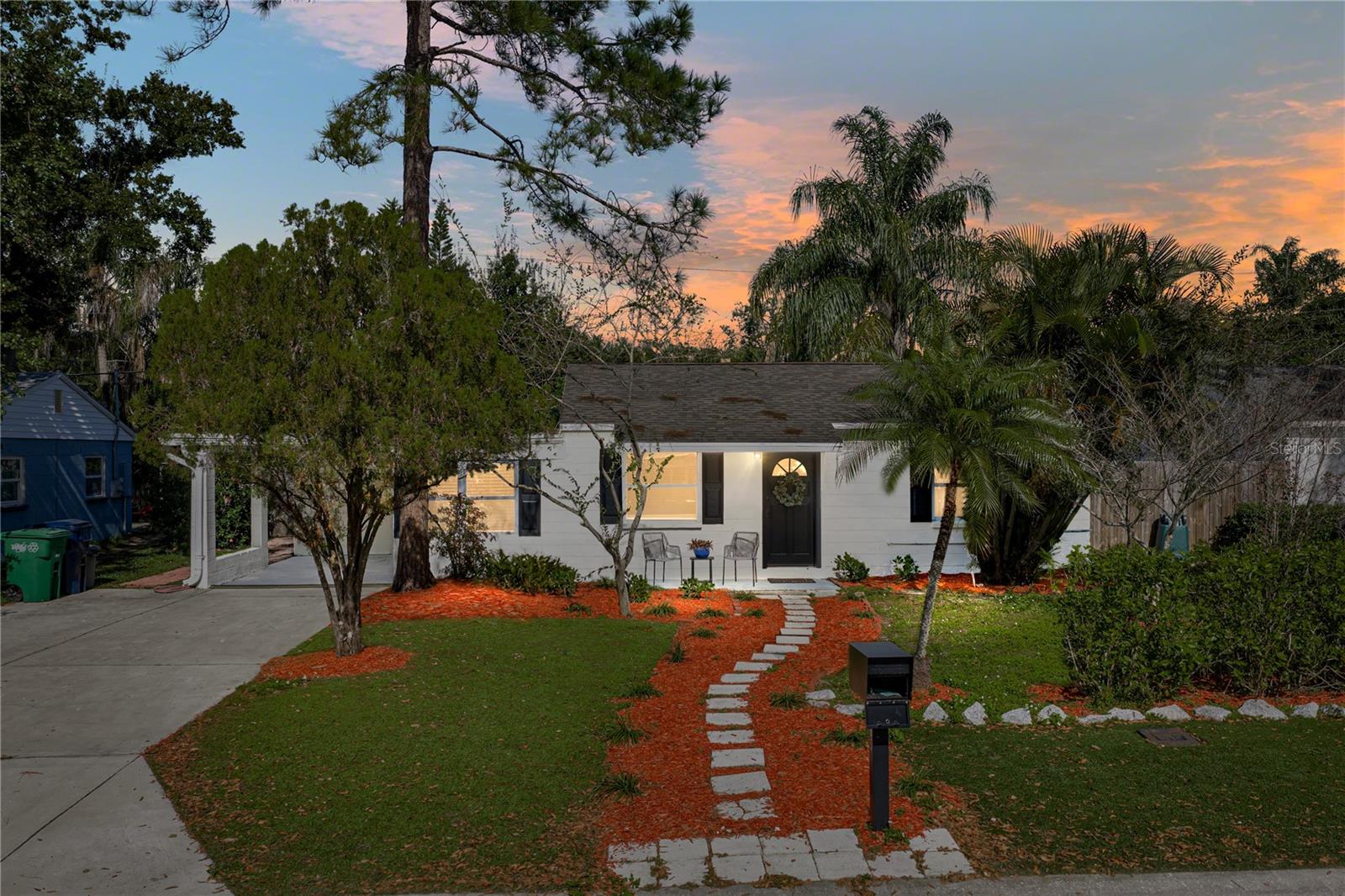 Photo of 4105 W BAY VILLA AVENUE TAMPA FL 33611