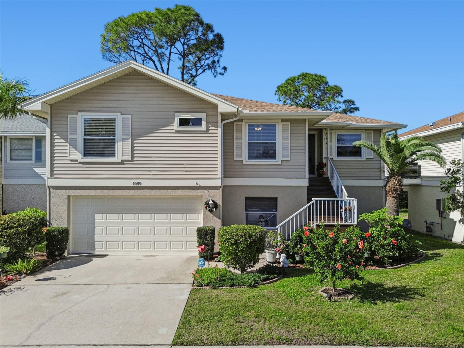 Photo of 1059 S POINTE ALEXIS DR TARPON SPRINGS FL 34689
