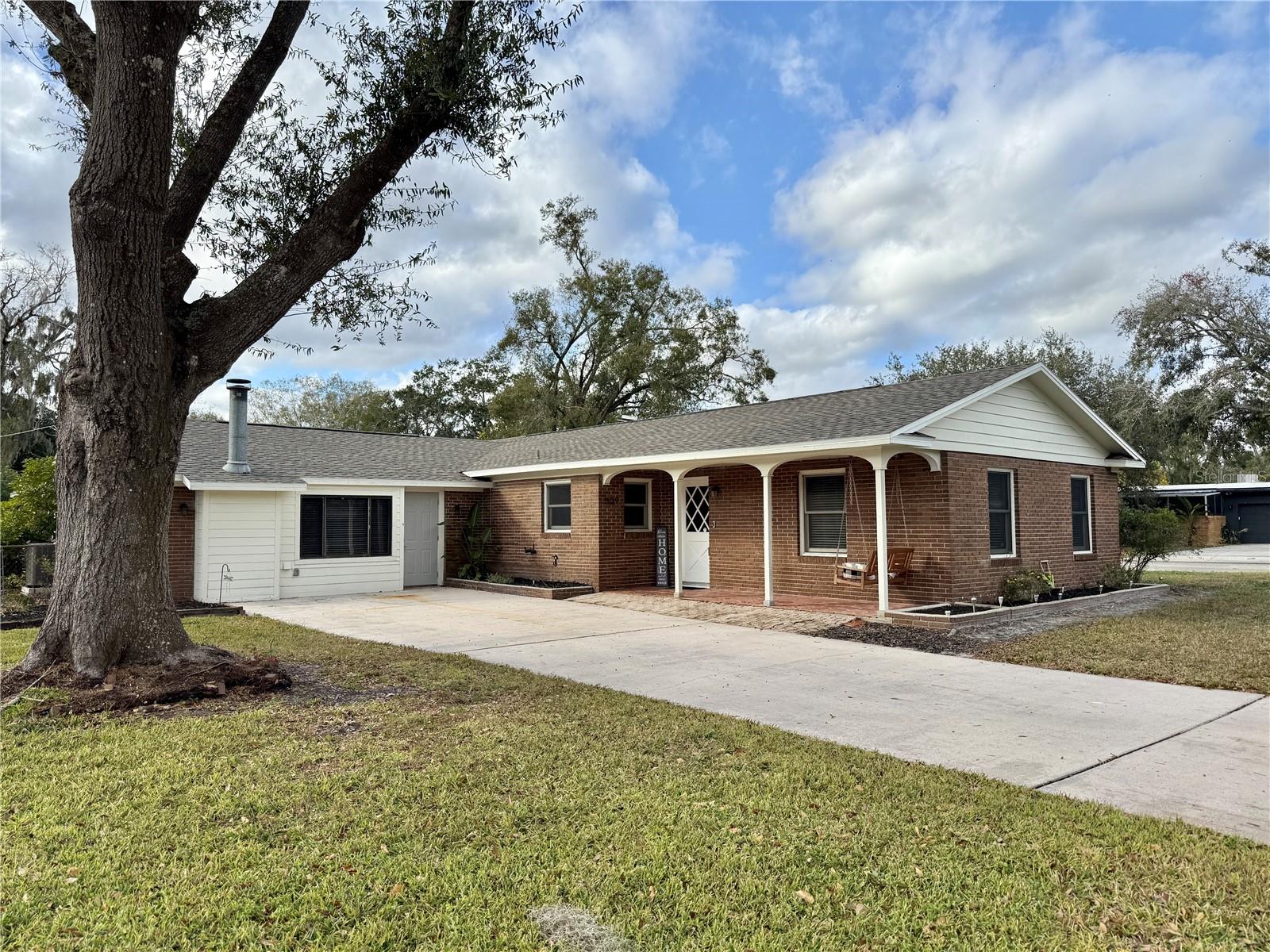 Photo of 509 FALMOUTH STREET TEMPLE TERRACE FL 33617