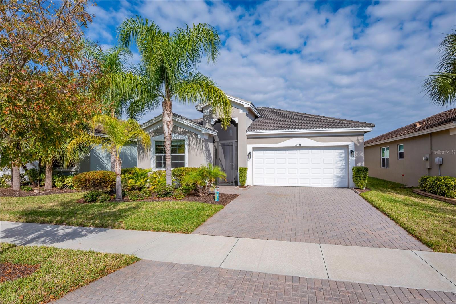 Photo of 15433 SANTA POLA DRIVE WIMAUMA FL 33598