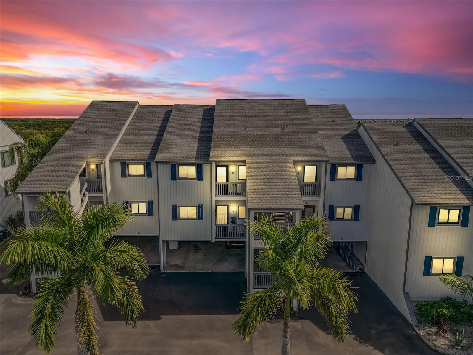 Photo of 803 BAHIA DEL SOL DRIVE #B RUSKIN FL 33570