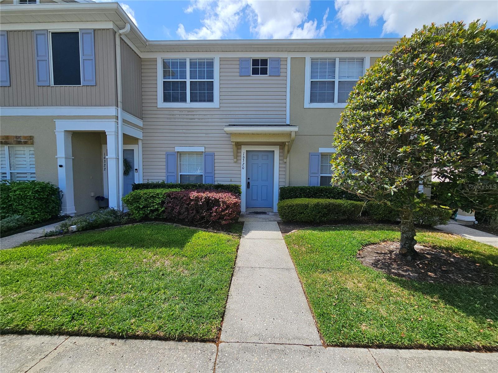 Photo of 16320 SWAN VIEW CIRCLE ODESSA FL 33556