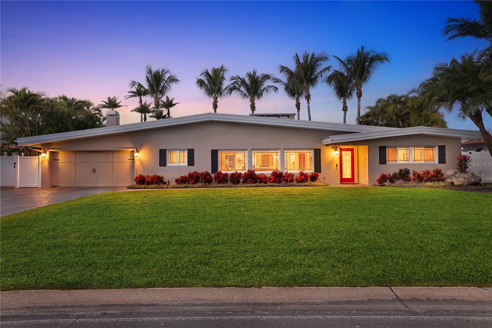 Photo of 225 55TH AVENUE ST PETE BEACH FL 33706
