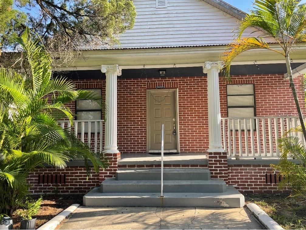 Photo of 2405 HARPER STREET TAMPA FL 33605
