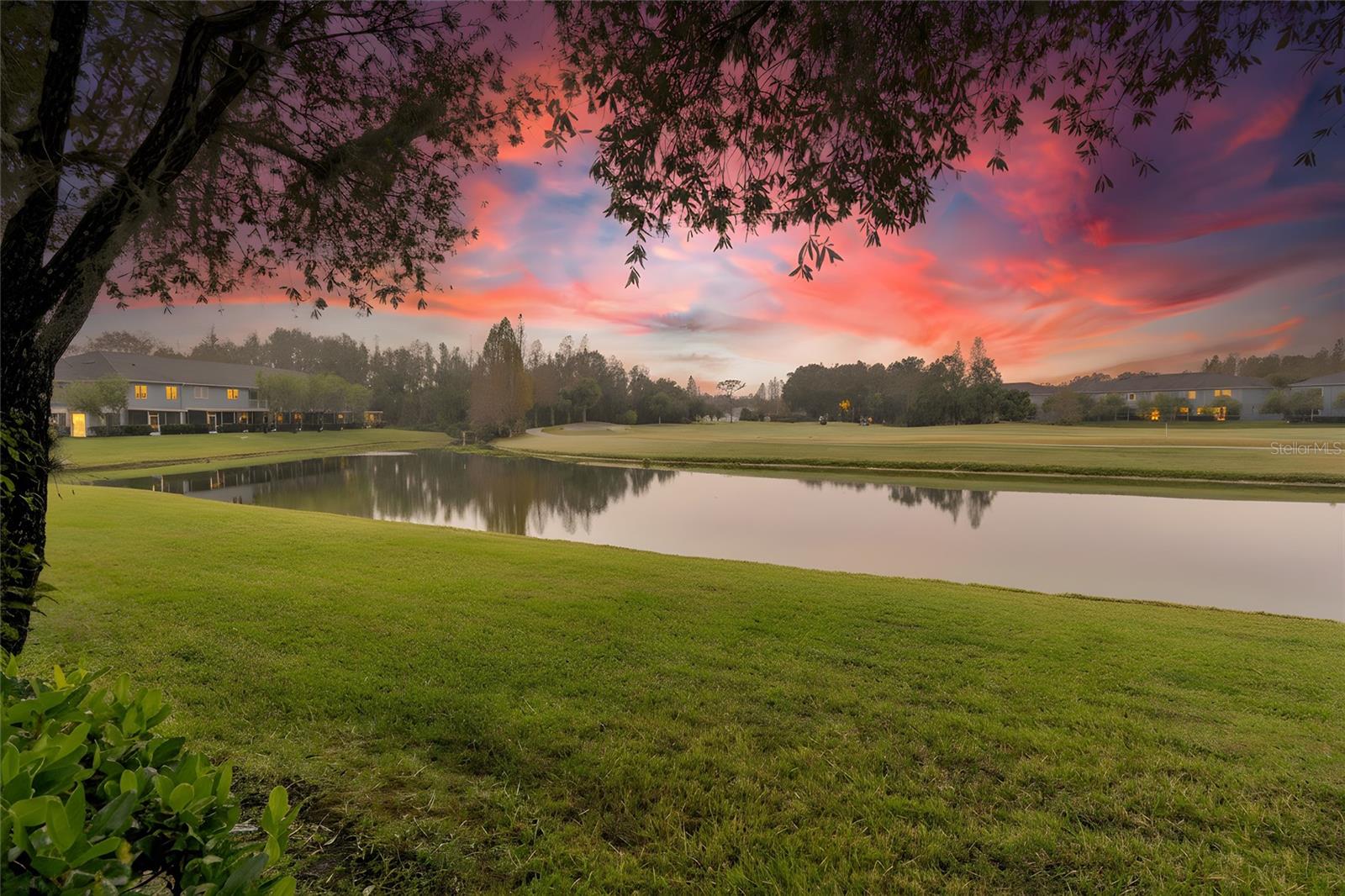 Photo of 18214 PARADISE POINT DRIVE TAMPA FL 33647