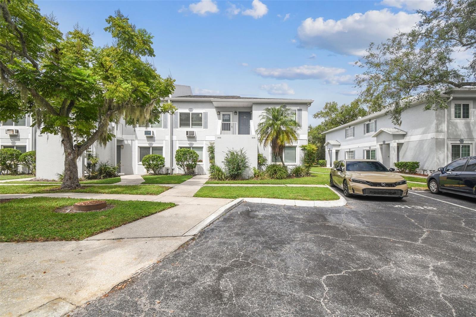 Photo of 4131 DOLPHIN DRIVE #4131 TAMPA FL 33617