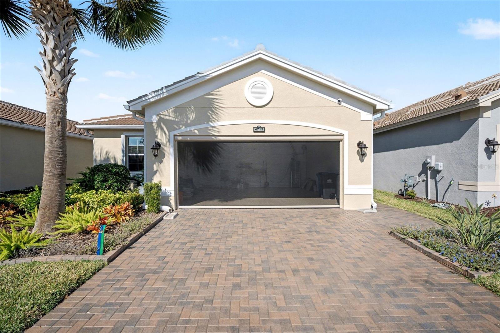 Photo of 4715 AVILA LAKES DRIVE WIMAUMA FL 33598
