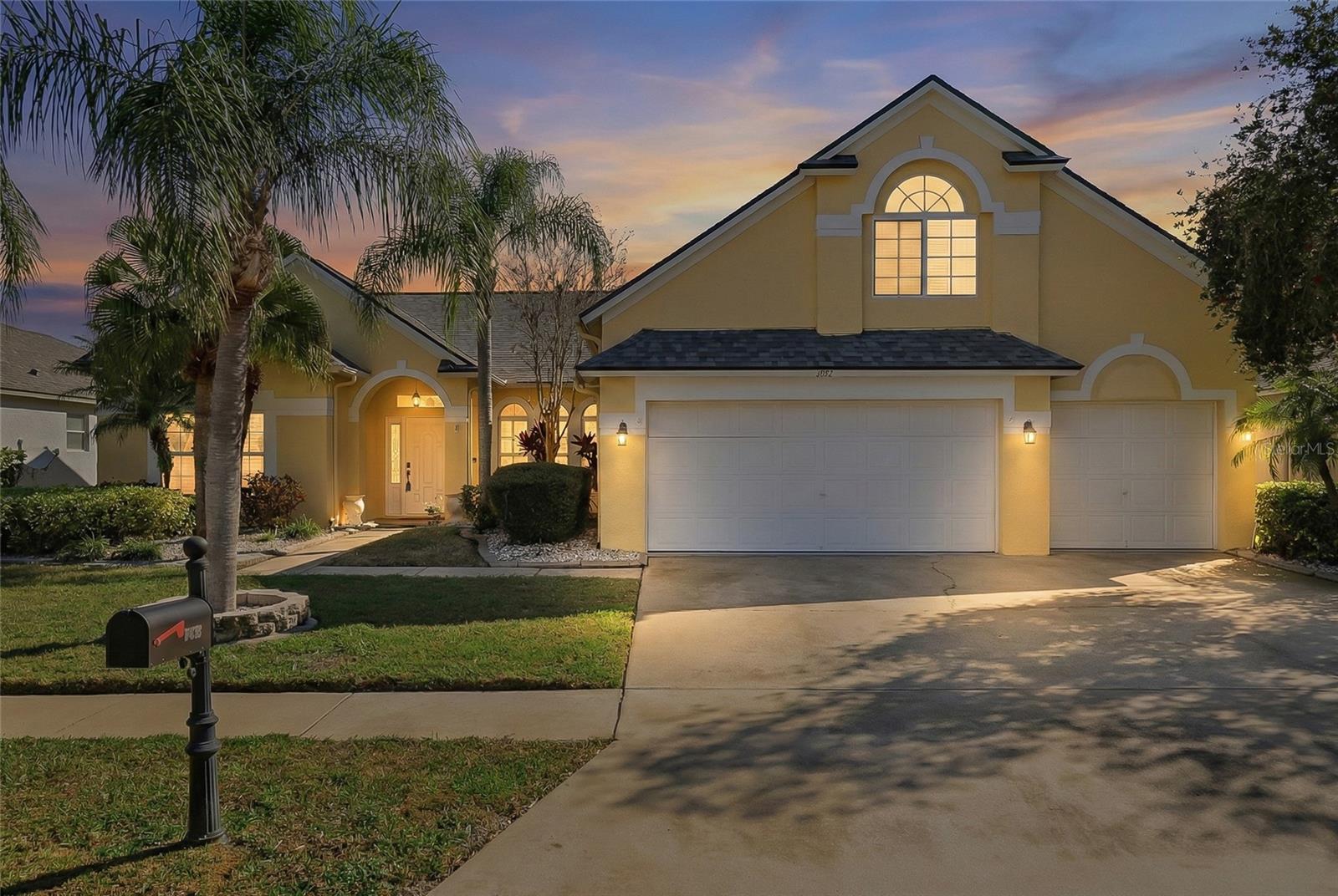 Photo of 1512 CROOKED STICK DRIVE VALRICO FL 33596