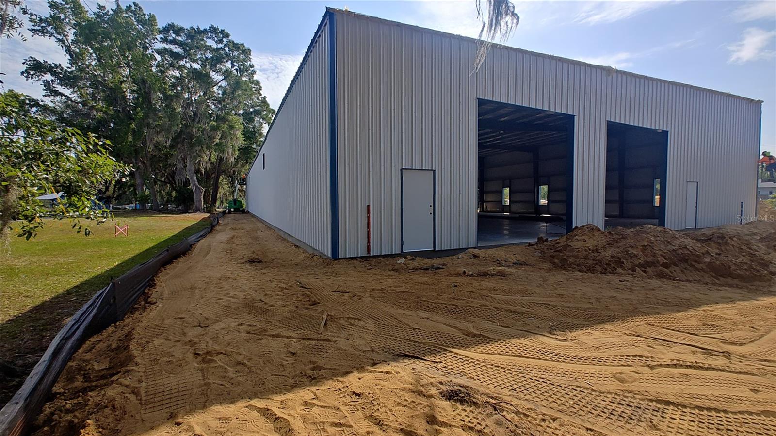 Photo of 12142 SE COUNTY 484 HIGHWAY BELLEVIEW FL 34420