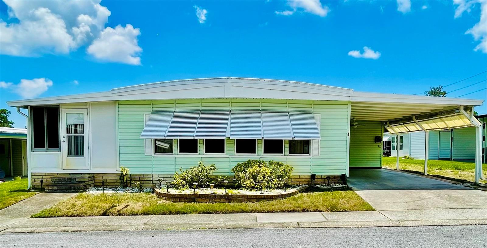 Photo of 36 MAPLE LEAF COURT PALM HARBOR FL 34684