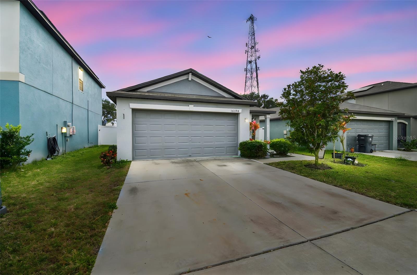Photo of 10248 CARLOWAY HILLS DRIVE WIMAUMA FL 33598
