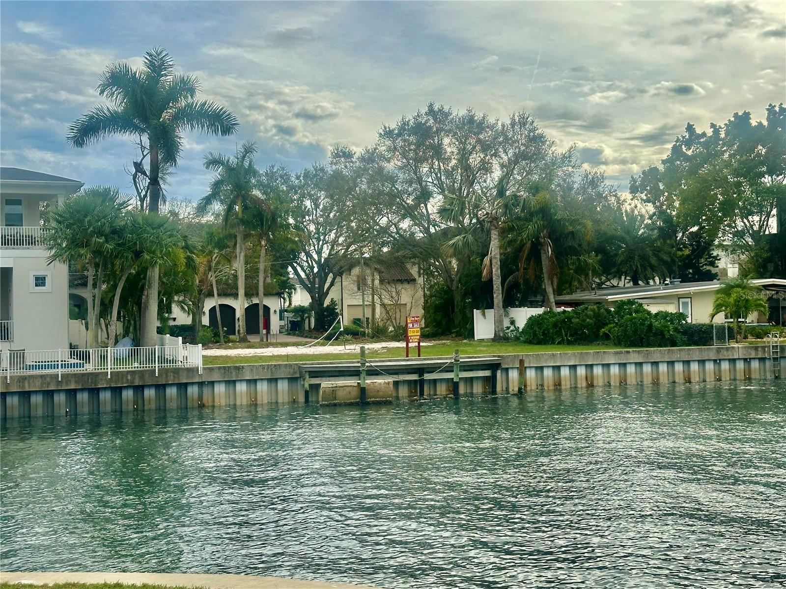 Photo of 52 SANDPIPER ROAD TAMPA FL 33609