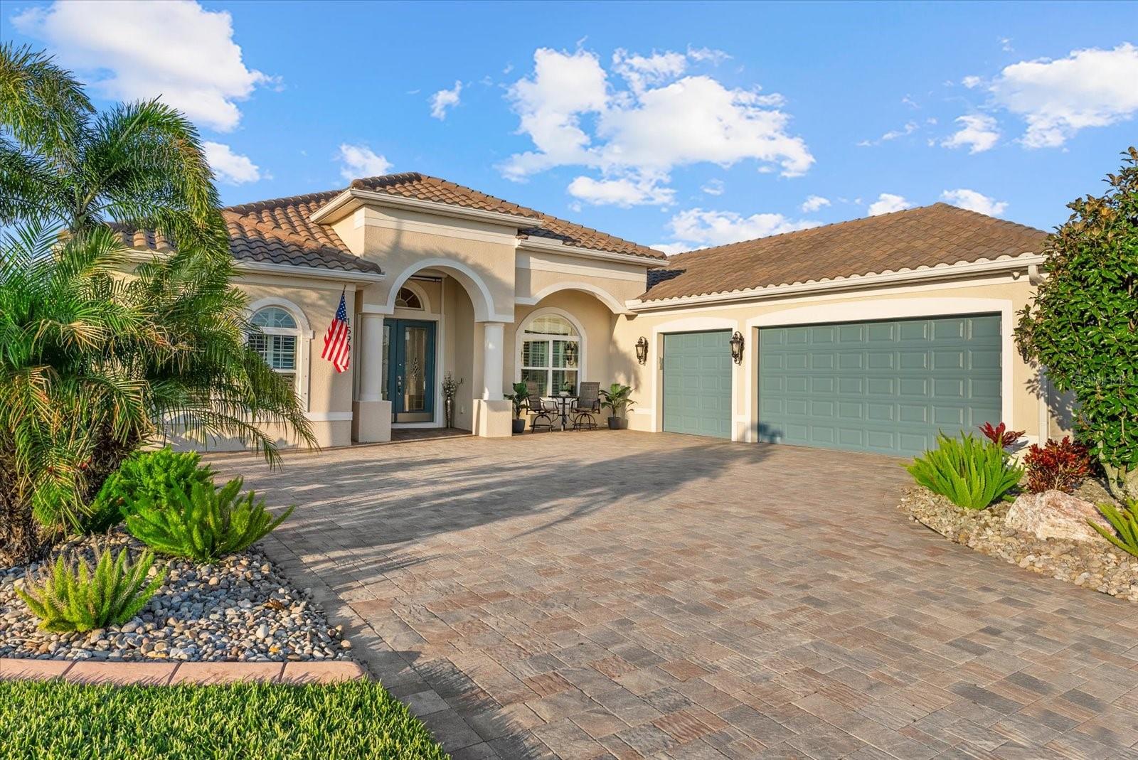 Photo of 15906 39TH GLEN PARRISH FL 34219