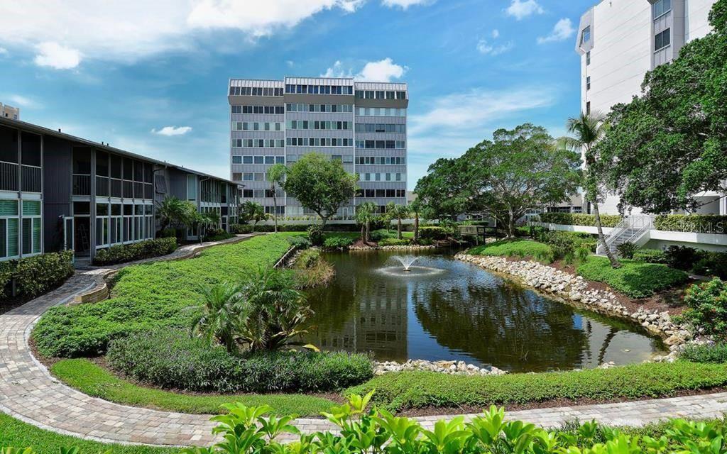 Photo of 1125 W PEPPERTREE DRIVE #102 SARASOTA FL 34242