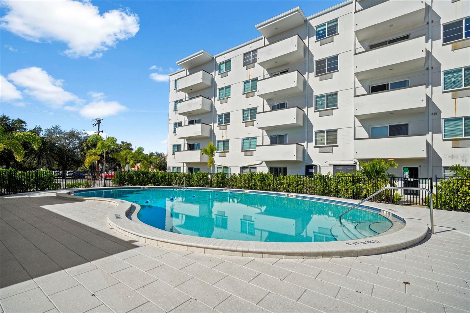 Photo of 406 S CEDAR AVENUE #408 TAMPA FL 33606