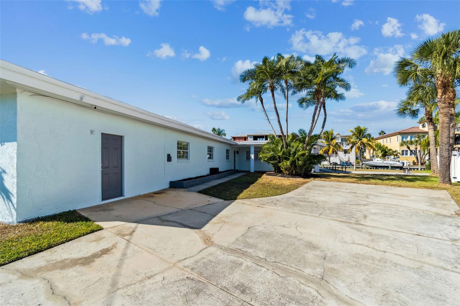 Photo of 1733 BAYOU GRANDE BOULEVARD ST PETERSBURG FL 33703
