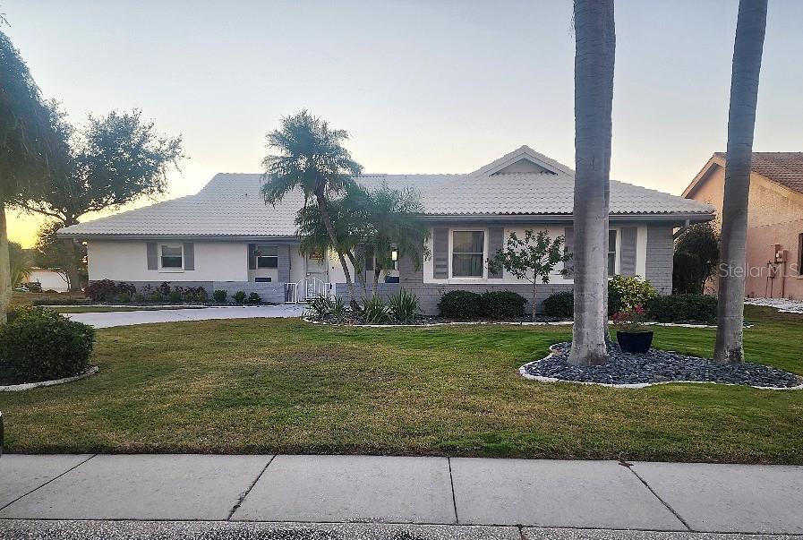 Photo of 723 ELKHORN ROAD SUN CITY CENTER FL 33573
