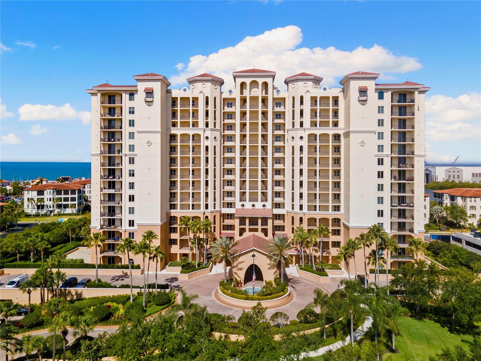 Photo of 5823 BOWEN DANIEL DRIVE #906 TAMPA FL 33616