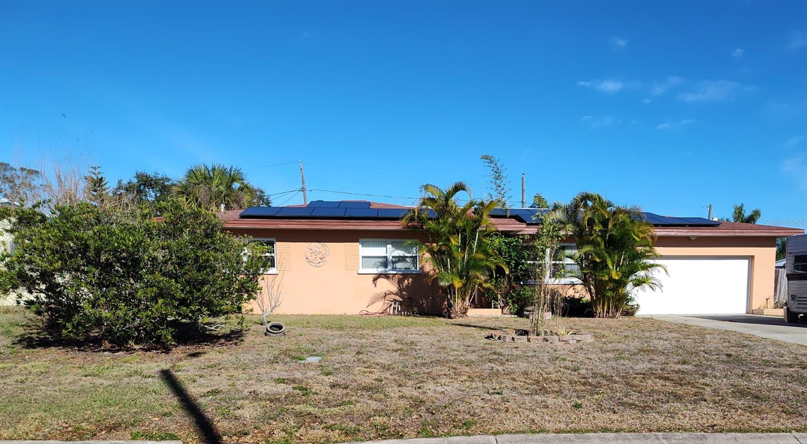 Photo of 1332 BUCKINGHAM DRIVE CLEARWATER FL 33756