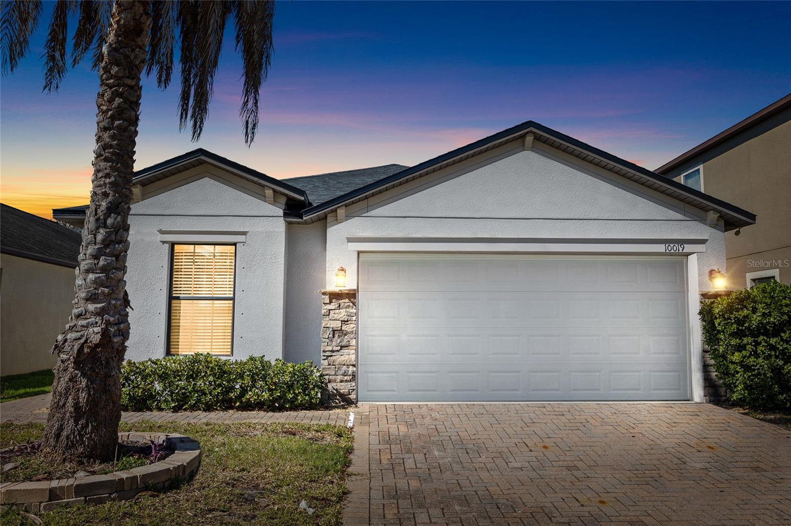 Photo of 10019 NEWMINSTER LOOP RUSKIN FL 33573