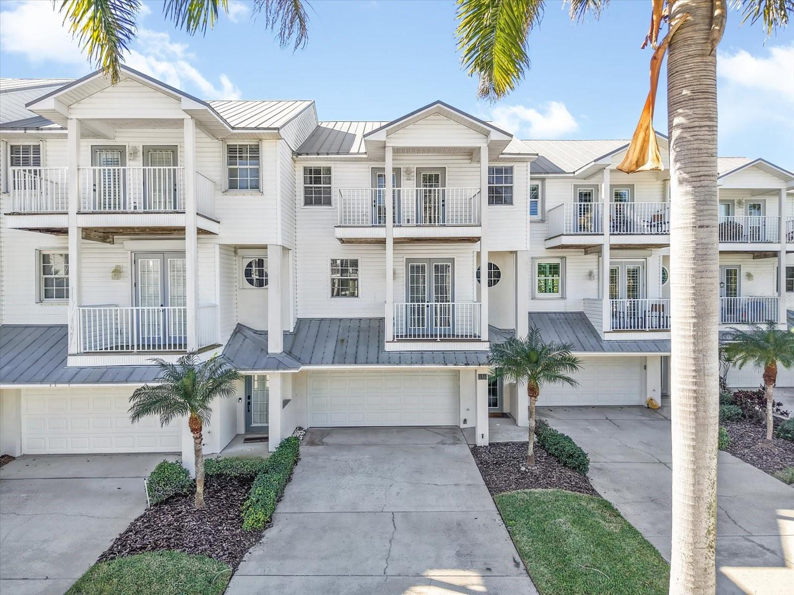 Photo of 135 BATH CLUB CIRCLE NORTH REDINGTON BEACH FL 33708