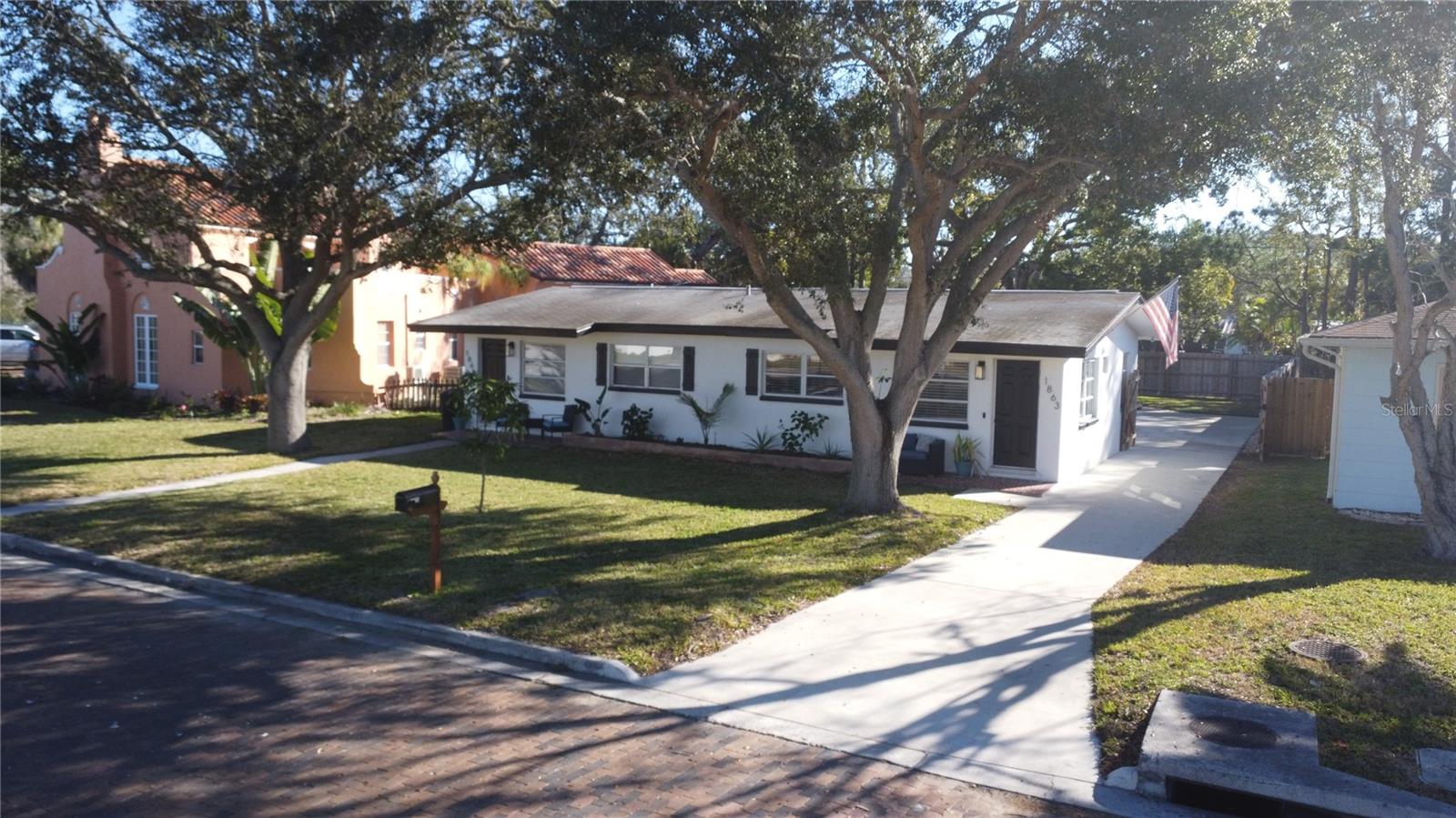 Photo of 1863 PASADENA DRIVE DUNEDIN FL 34698
