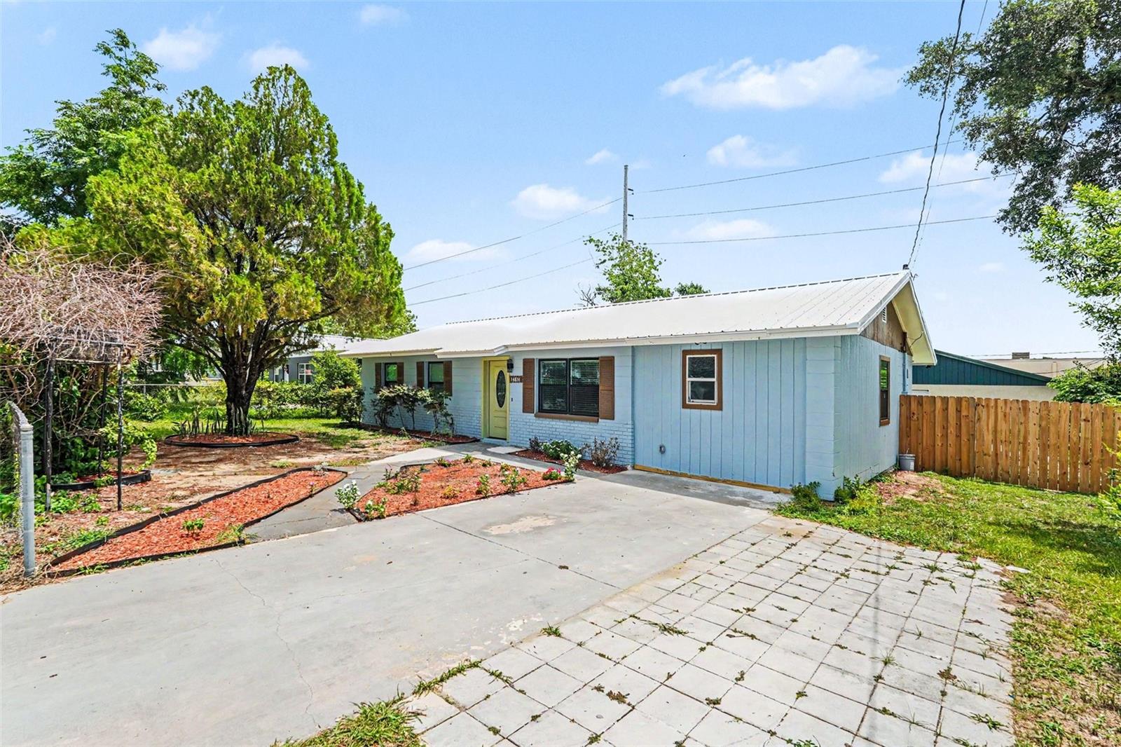 Photo of 14814 11TH STREET DADE CITY FL 33523