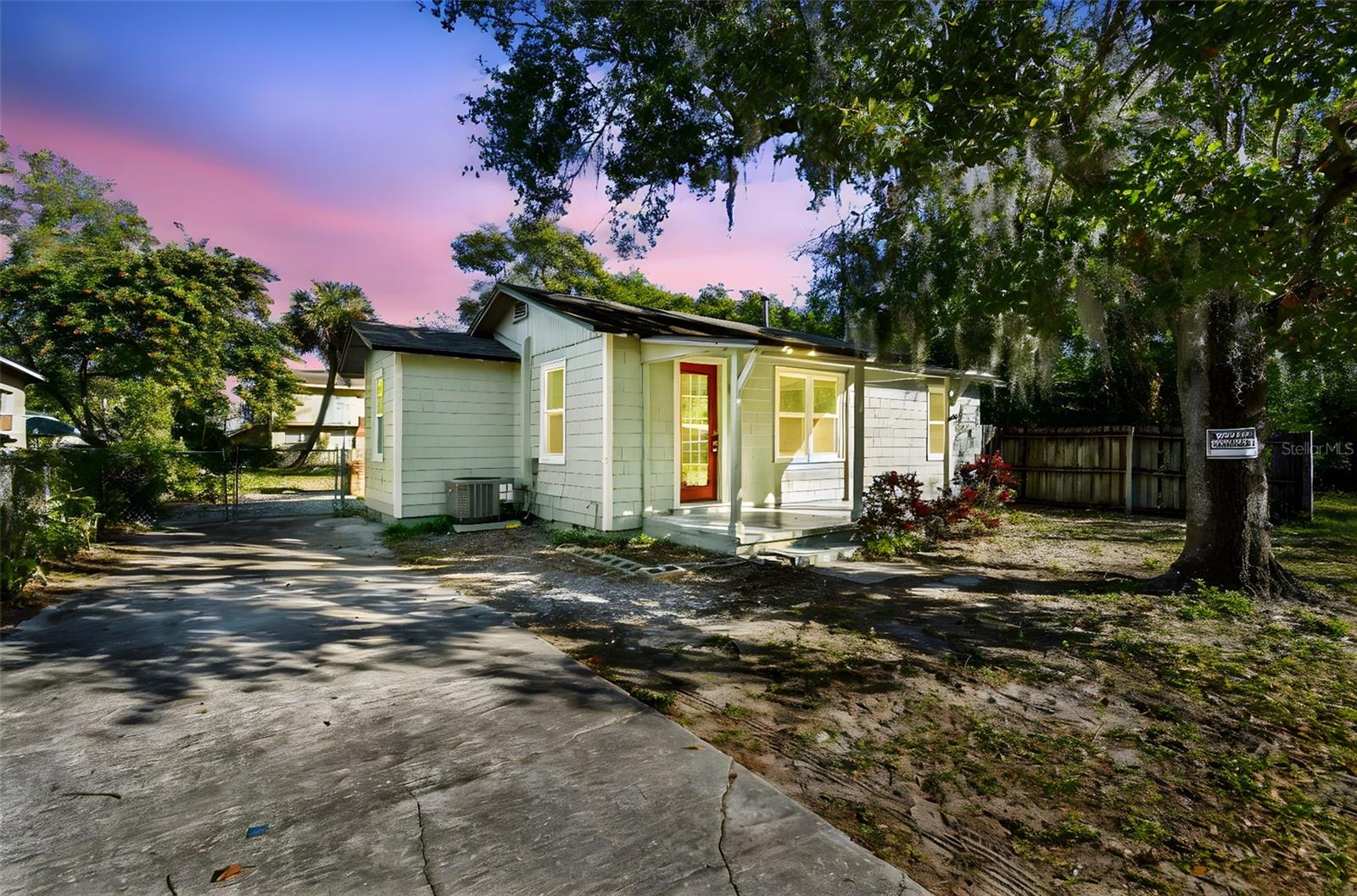 Photo of 2308 EVERETT STREET LAKELAND FL 33801