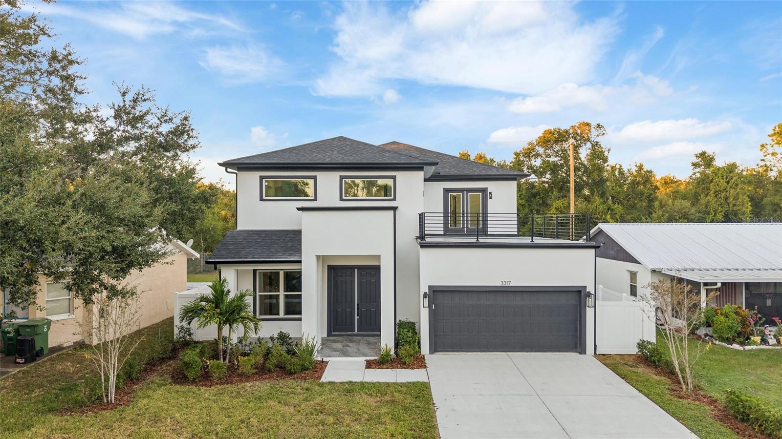 Photo of 3317 W NAPOLEON AVENUE TAMPA FL 33611