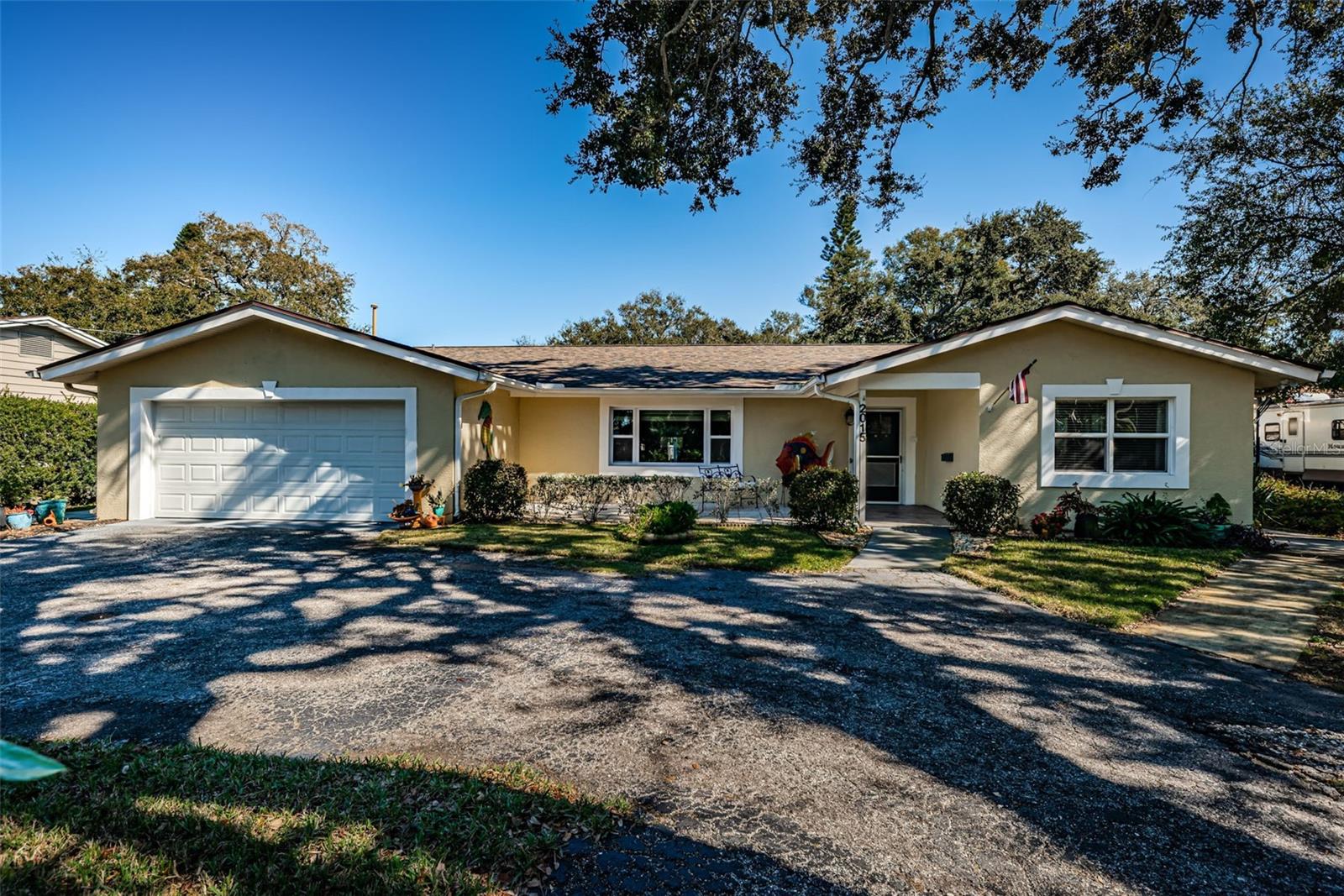 Photo of 2015 PARK STREET ST PETERSBURG FL 33710