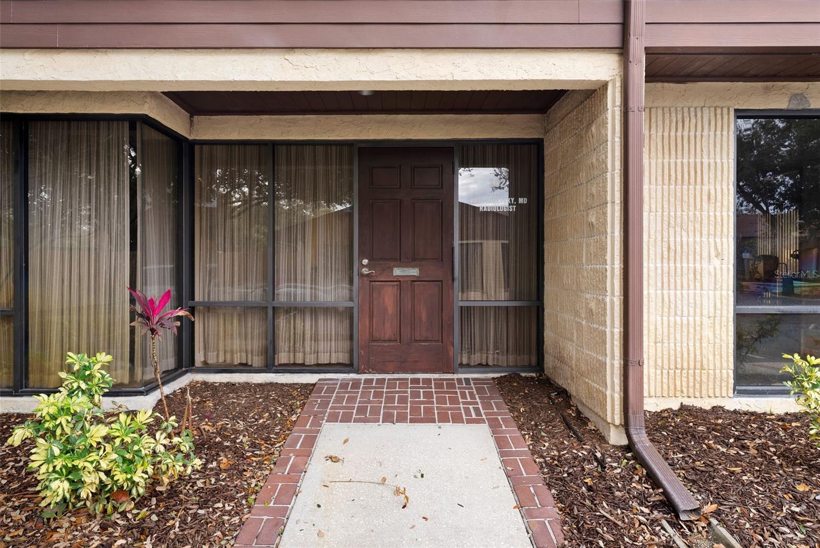 Photo of 611 DRUID ROAD #302 CLEARWATER FL 33756