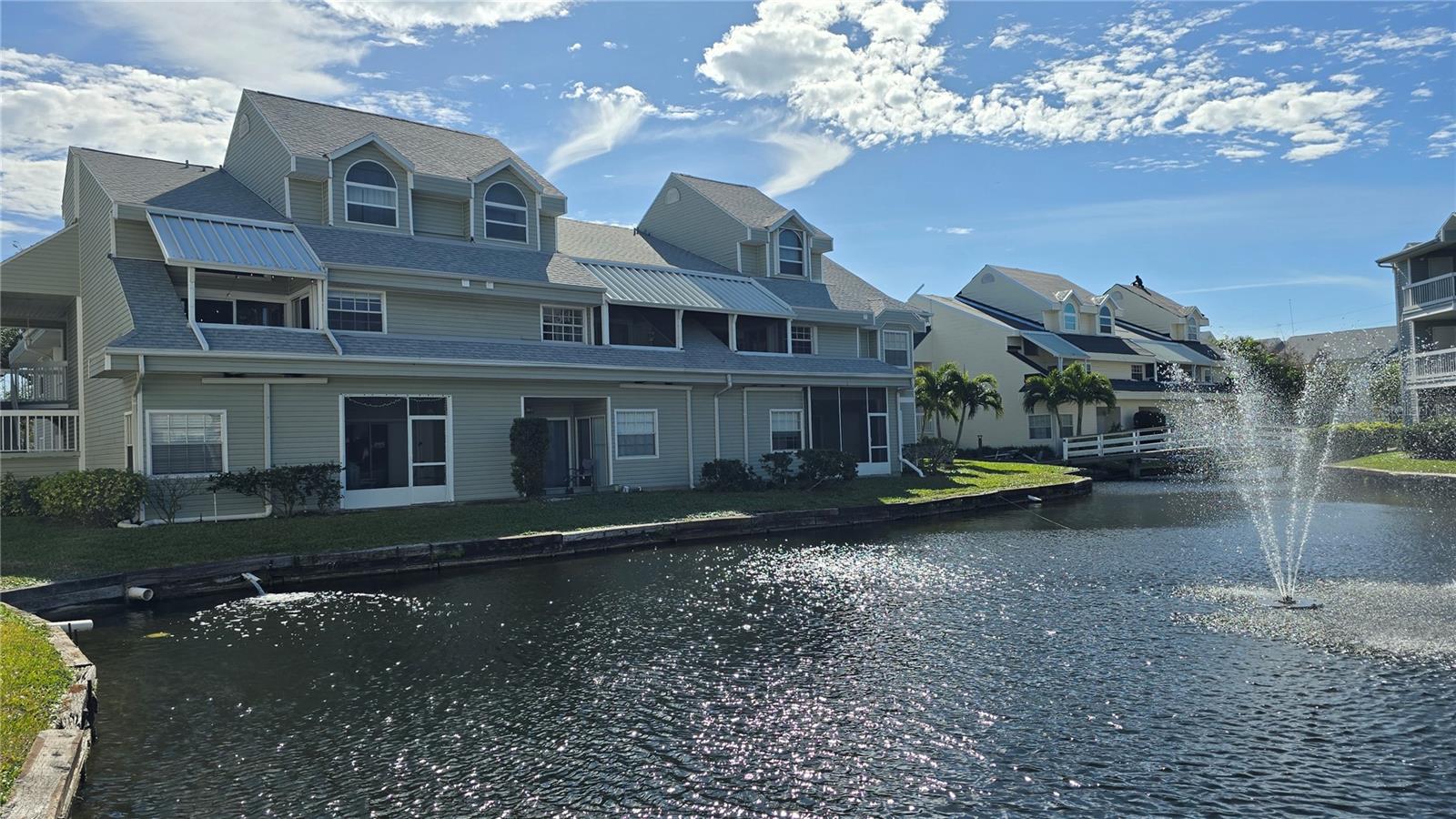 Photo of 6923 STONES THROW CIR N #4203 ST PETERSBURG FL 33710