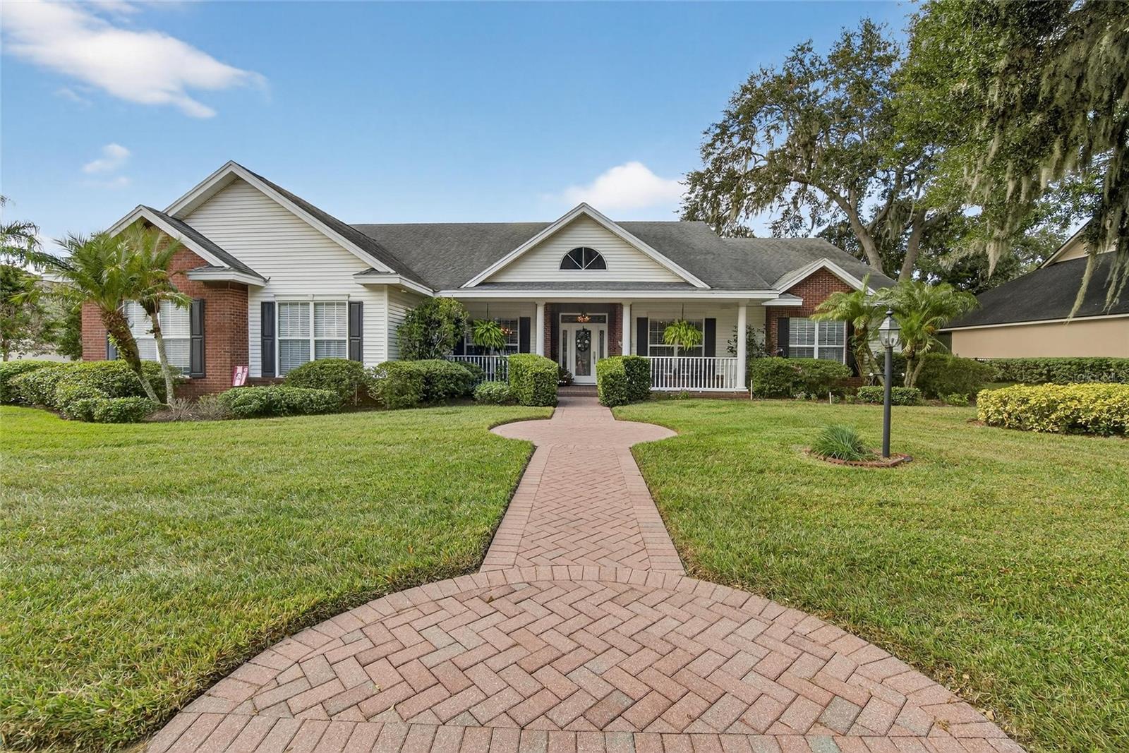 Photo of 940 ASHTON OAKS CIRCLE LAKELAND FL 33813