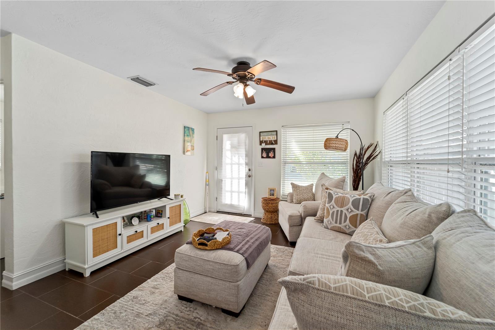 Photo of 11155 2ND STREET TREASURE ISLAND FL 33706