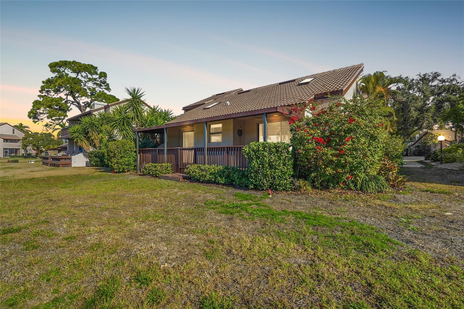 Photo of 1310 PELICAN CREEK CROSSING ST PETERSBURG FL 33707