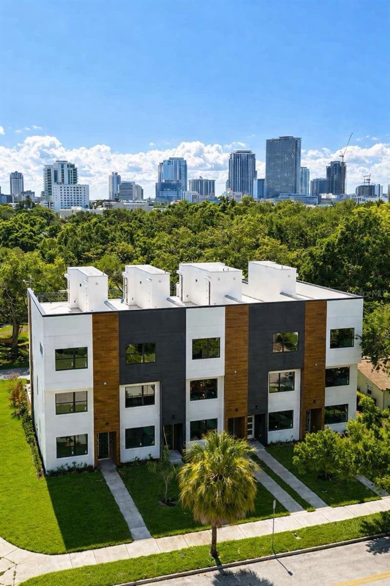 Photo of 375 13TH ST N ST PETERSBURG FL 33705