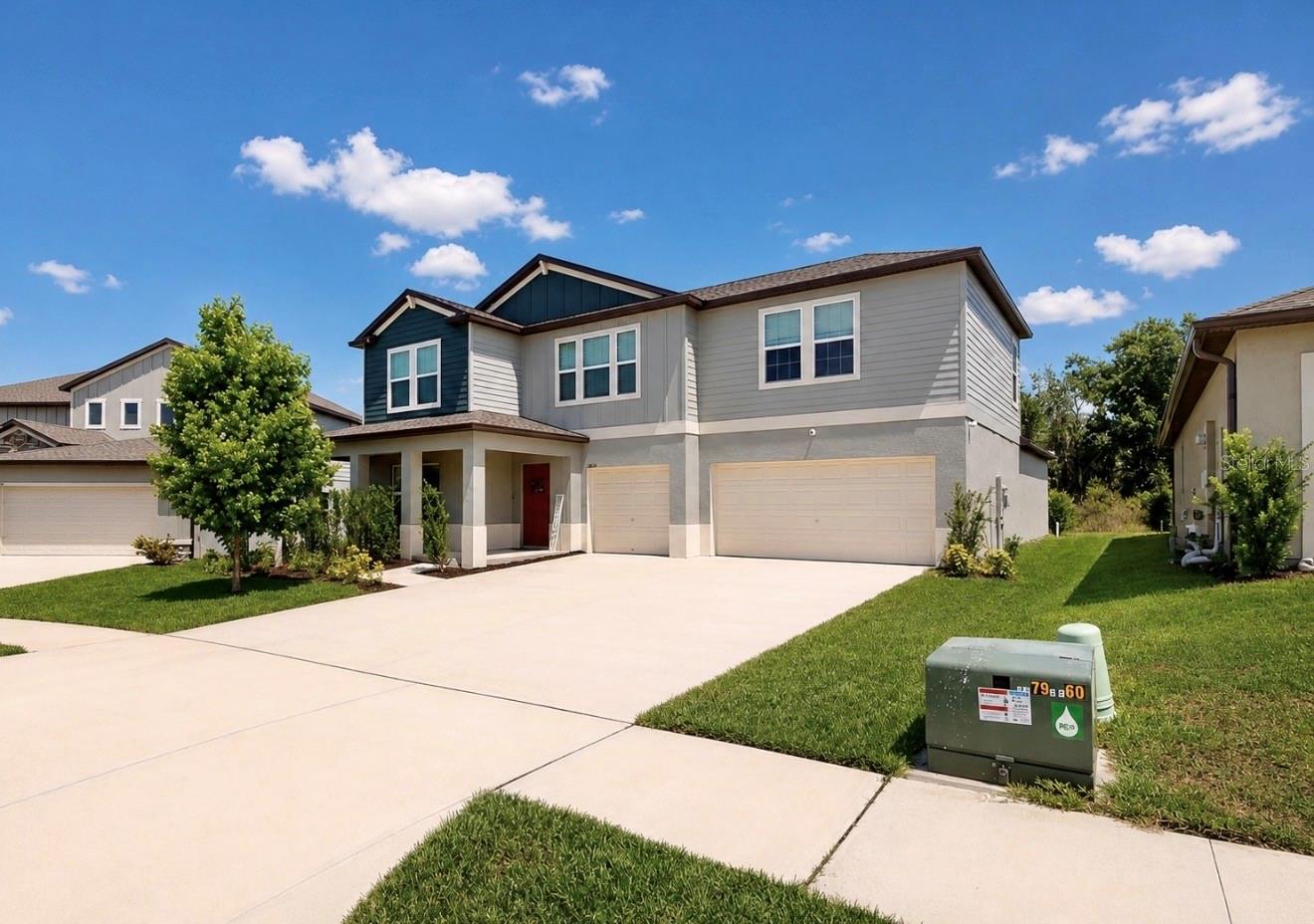Photo of 5032 EAGLE ROCK DRIVE WIMAUMA FL 33598