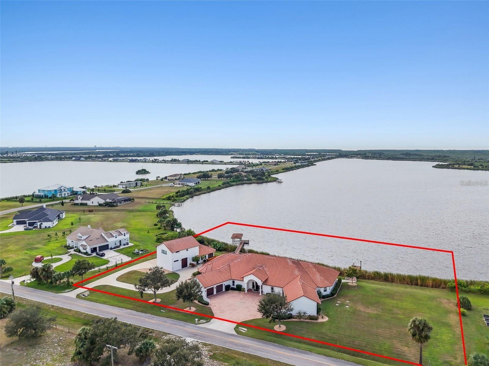 Photo of 3215 GULF CITY ROAD RUSKIN FL 33570