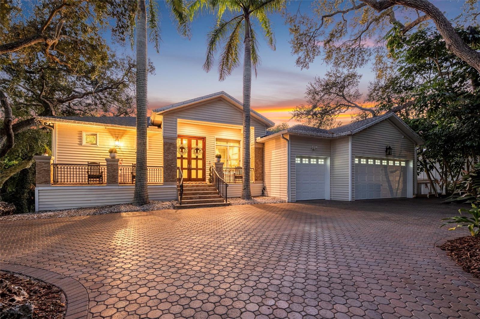 Photo of 1581 ALEXANDER ROAD BELLEAIR FL 33756