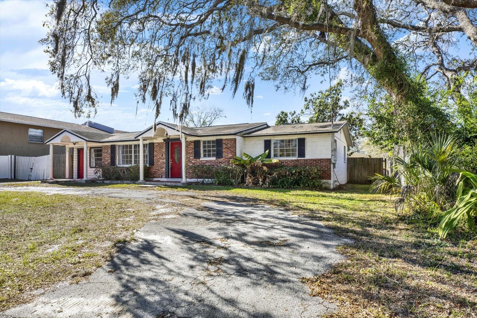 Photo of 11404 N 52ND STREET TAMPA FL 33617