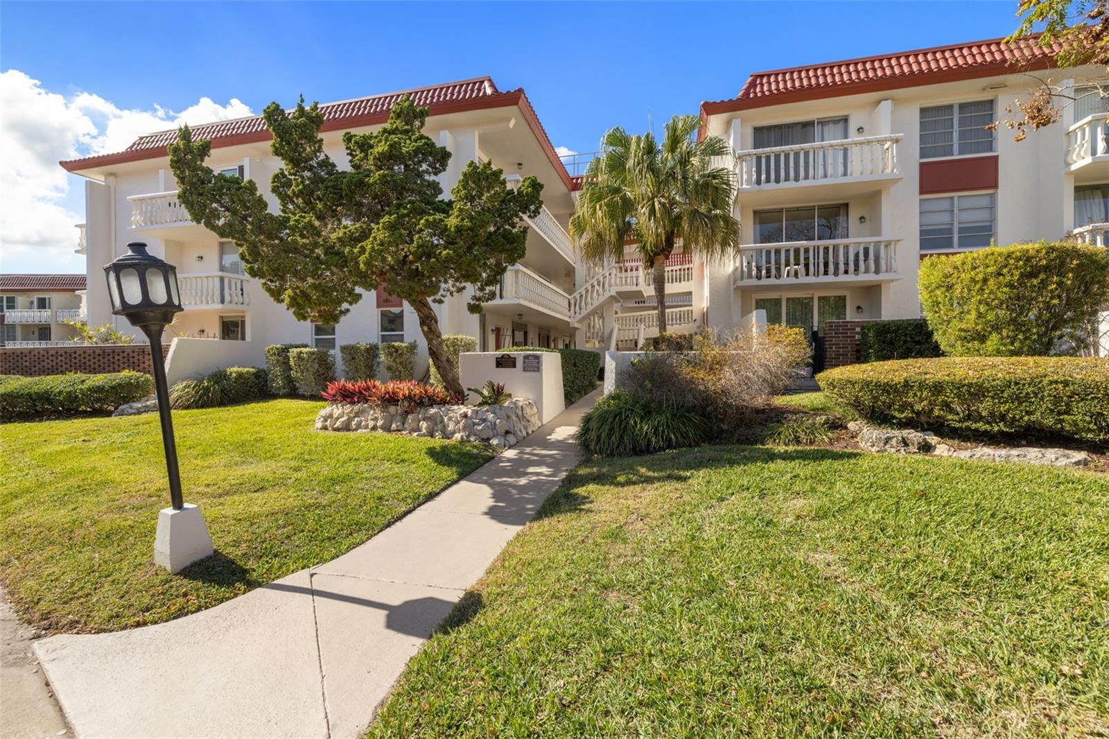 Photo of 2623 SEVILLE BOULEVARD #301 CLEARWATER FL 33764