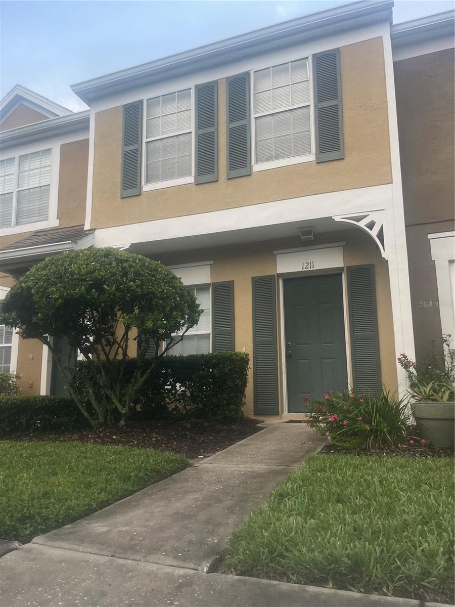 Photo of 1211 KENNEWICK COURT WESLEY CHAPEL FL 33543