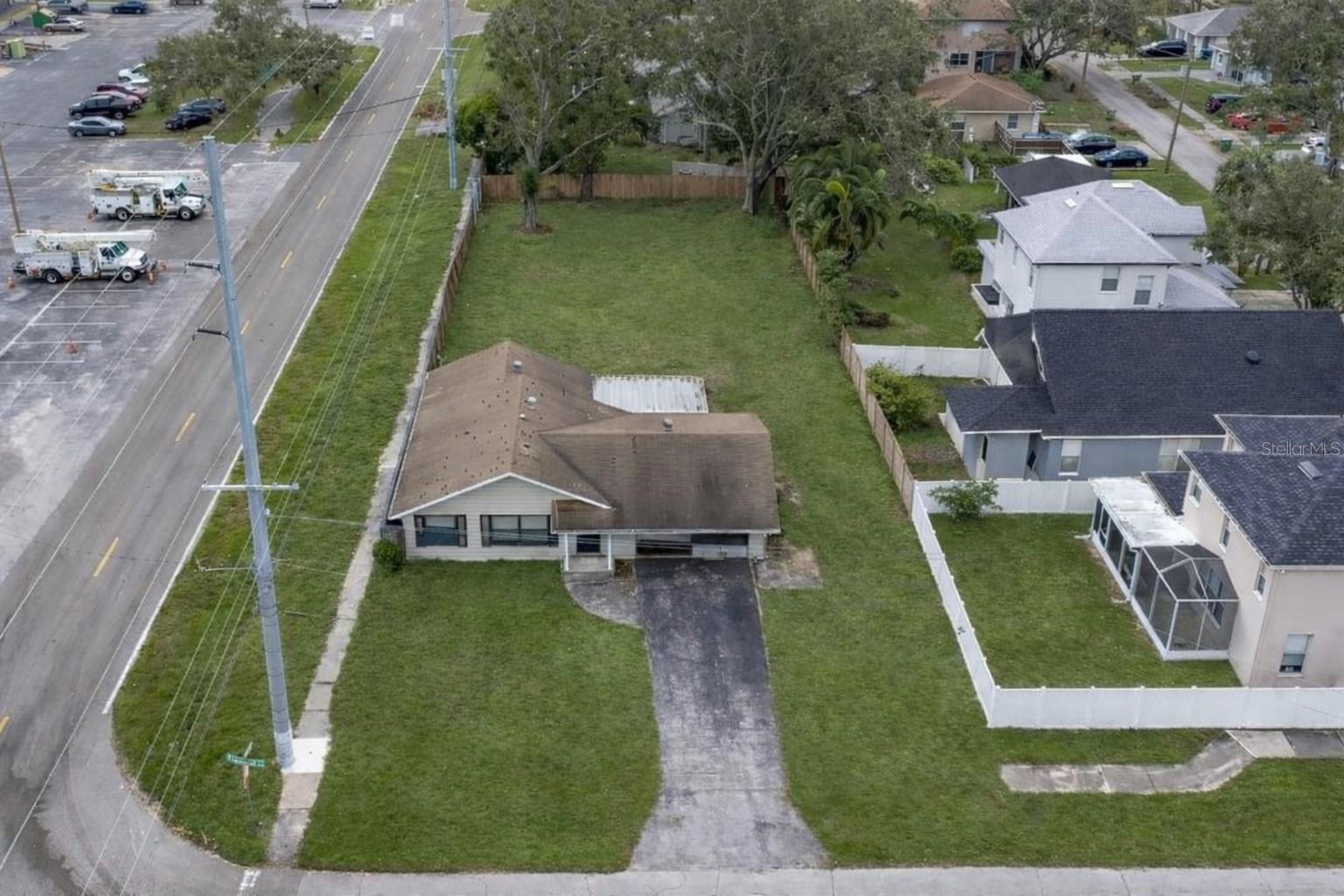 Photo of 4402 W LANCASTER STREET TAMPA FL 33616
