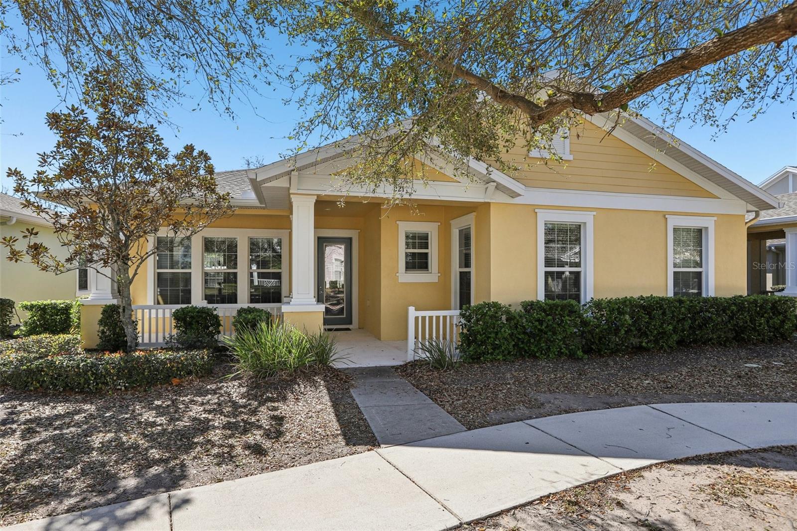 Photo of 221 SUNSET CREST COURT APOLLO BEACH FL 33572
